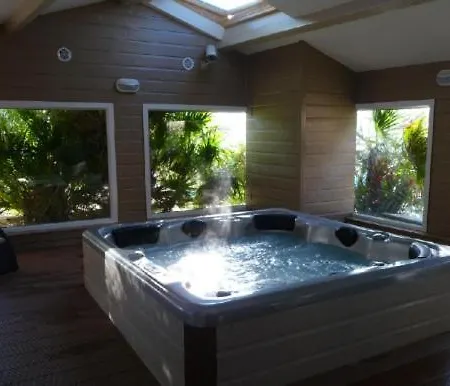 L'aurore - Mobil-home Climatise - Piscine Кемпинг Ла-Бернери-ан-Рец